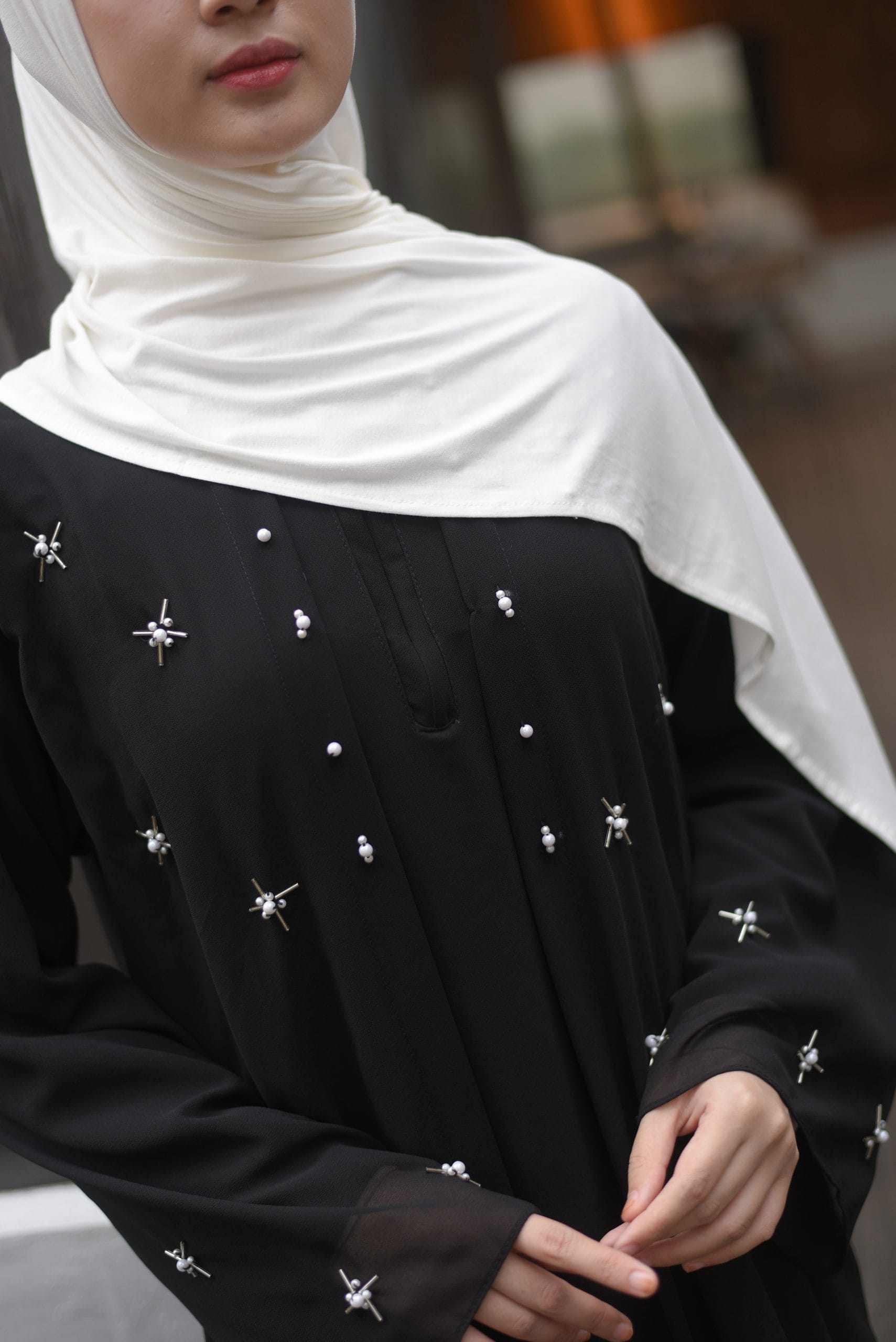 Zahra Luna Abaya
