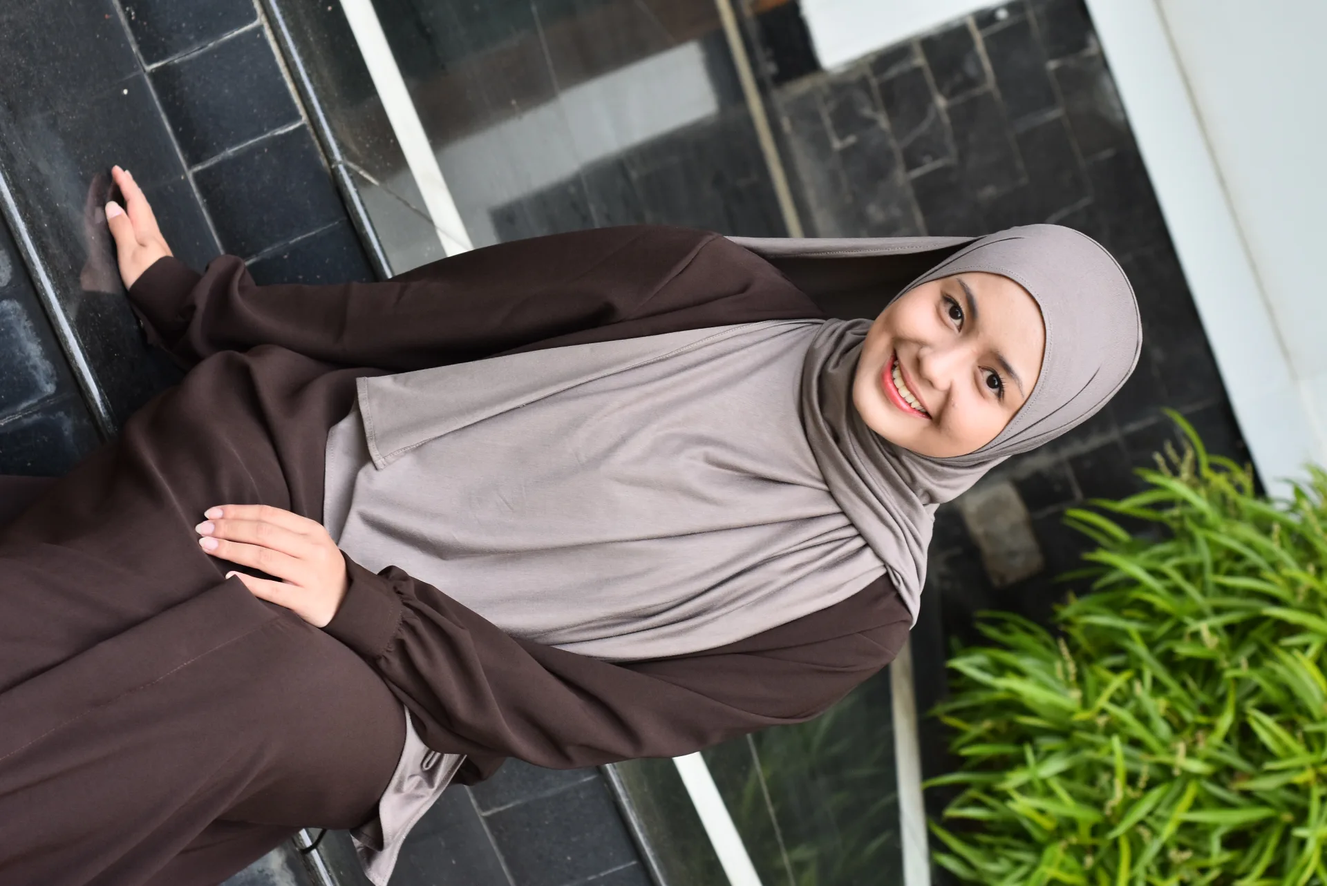 Halia Button Abaya – Minimalist Flowy Dress with Full Front Buttons |  Hijafera