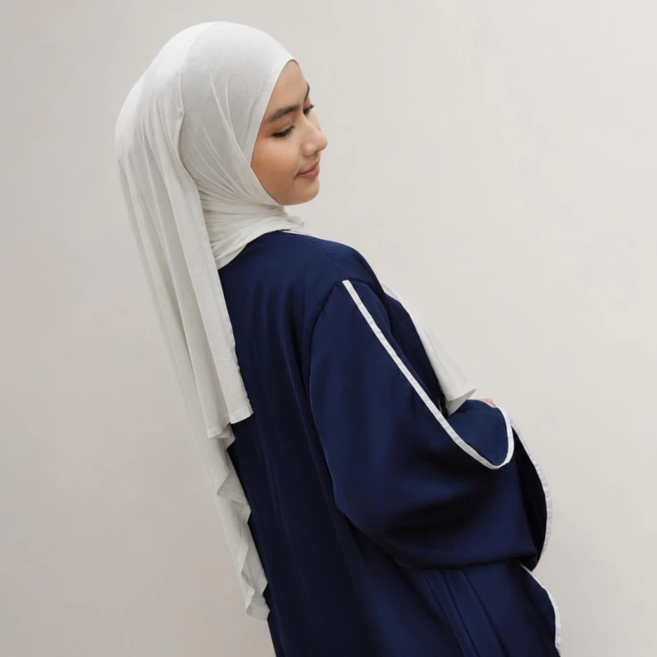 Abaya Satin Double Face Premium Ammara One Set Flowy Anti UV | Hijafera